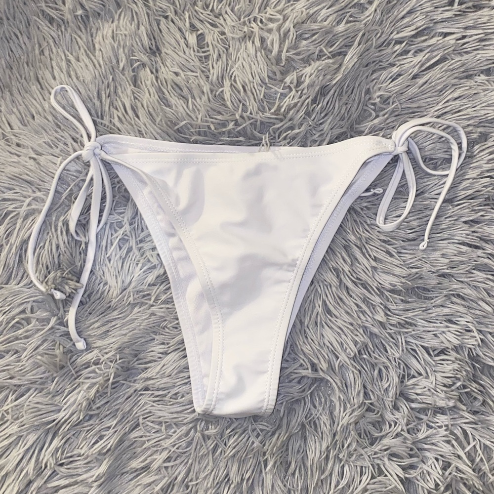White Bikini bottom